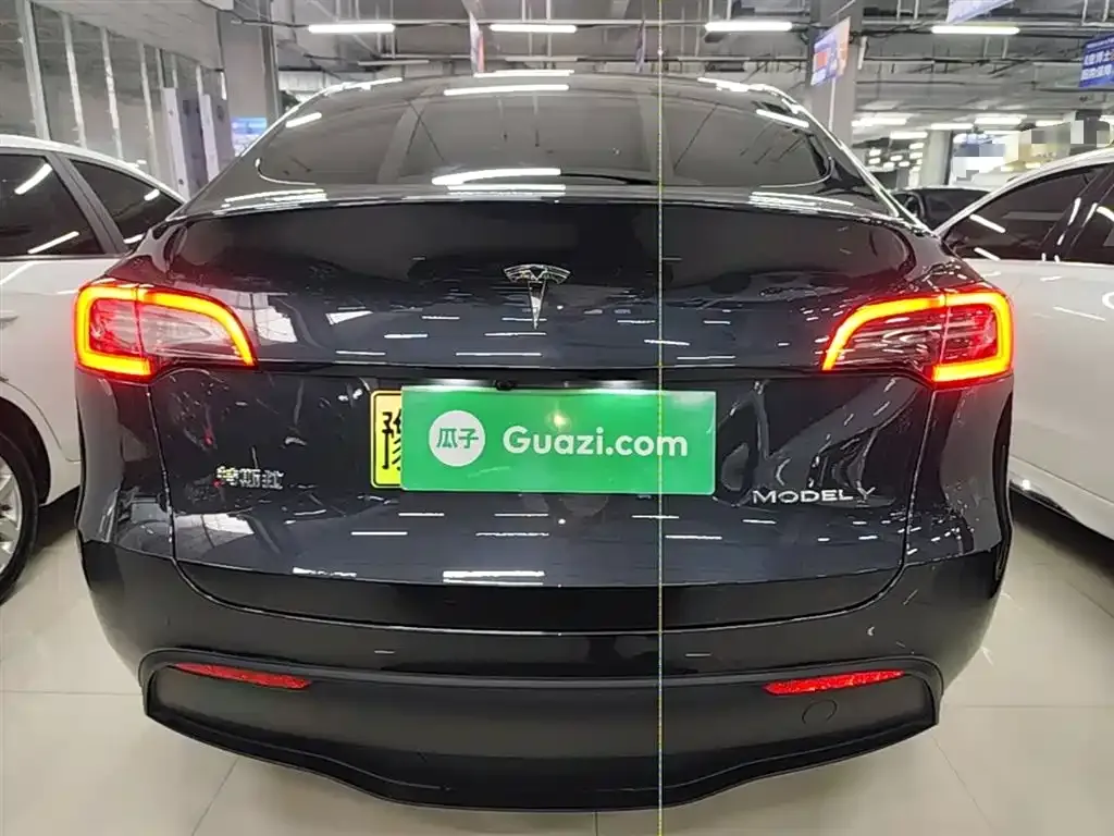 Tesla Model Y — фото 2