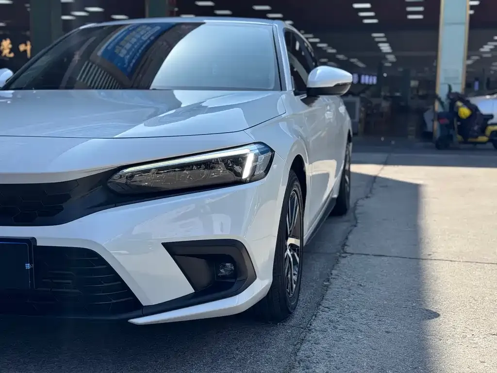 Honda Civic — фото 7