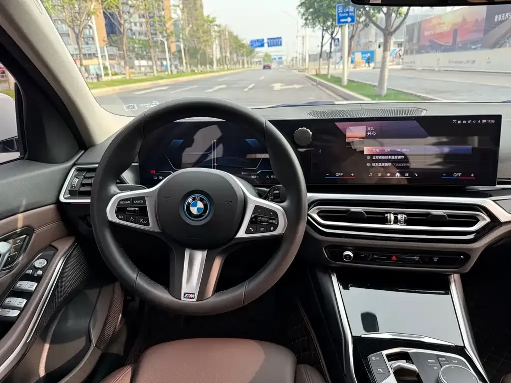 BMW i3 — фото 6