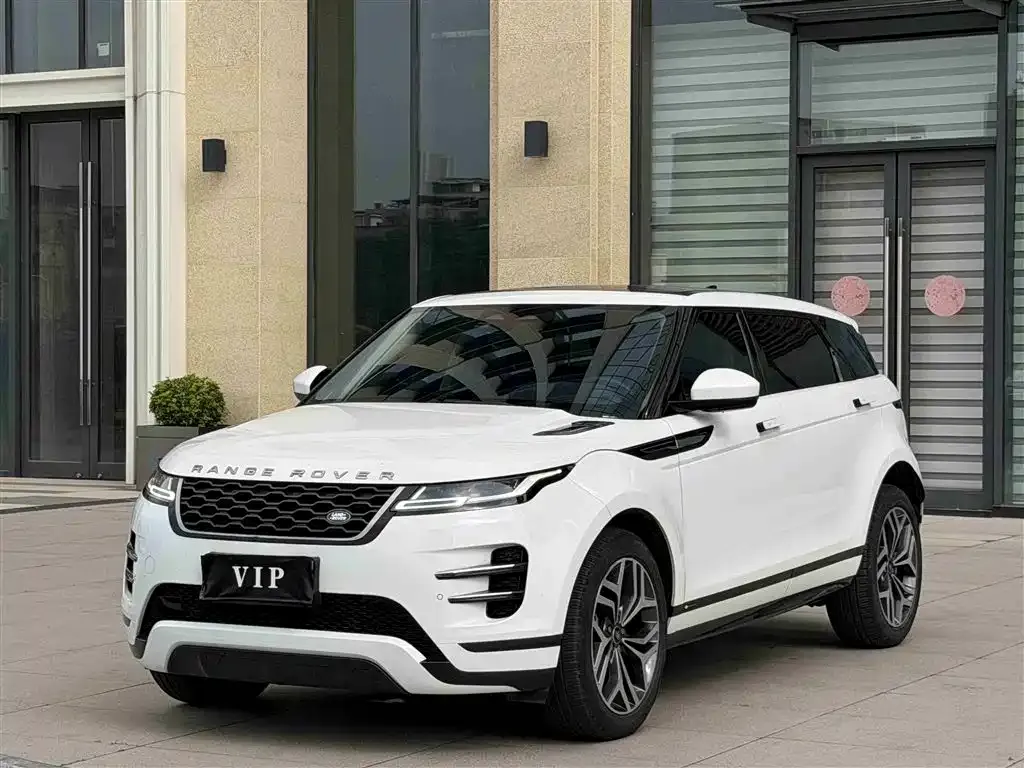 Land Rover Evoque — фото 1