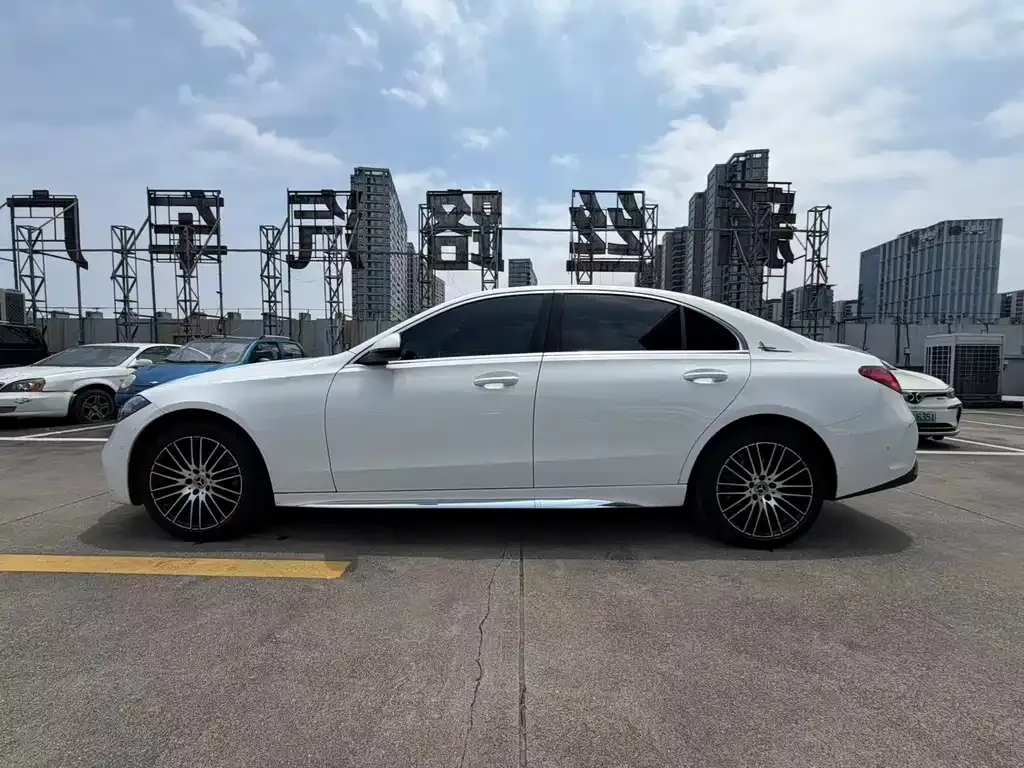 Mercedes-Benz C-Class 2024 из CN, фото 8