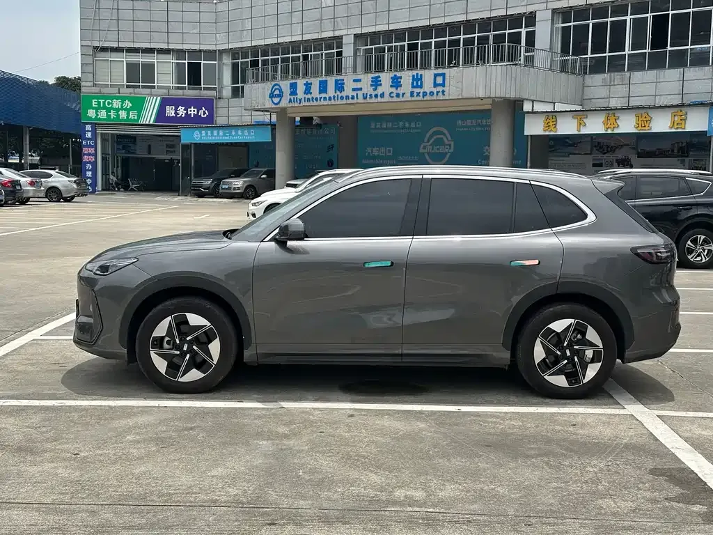 Geely Galaxy E5 — фото 3