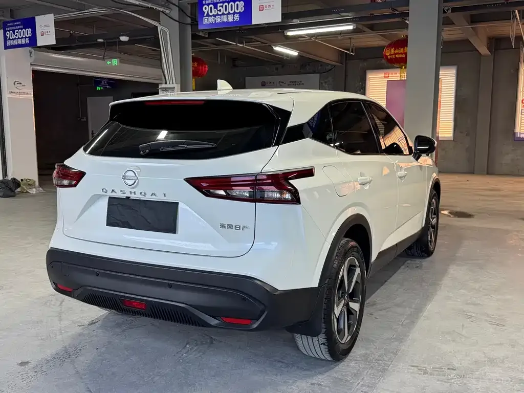 Nissan Qashqai — фото 9