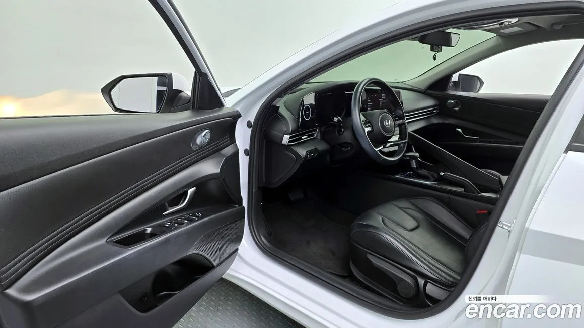 Hyundai AVANTE — фото 7