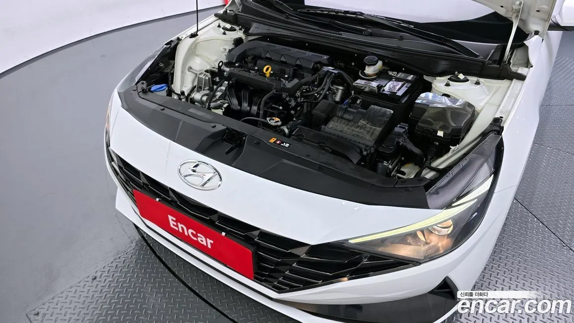 Hyundai AVANTE — фото 9