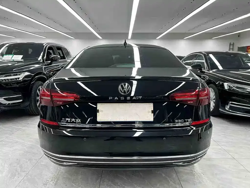 Volkswagen Passat — фото 2