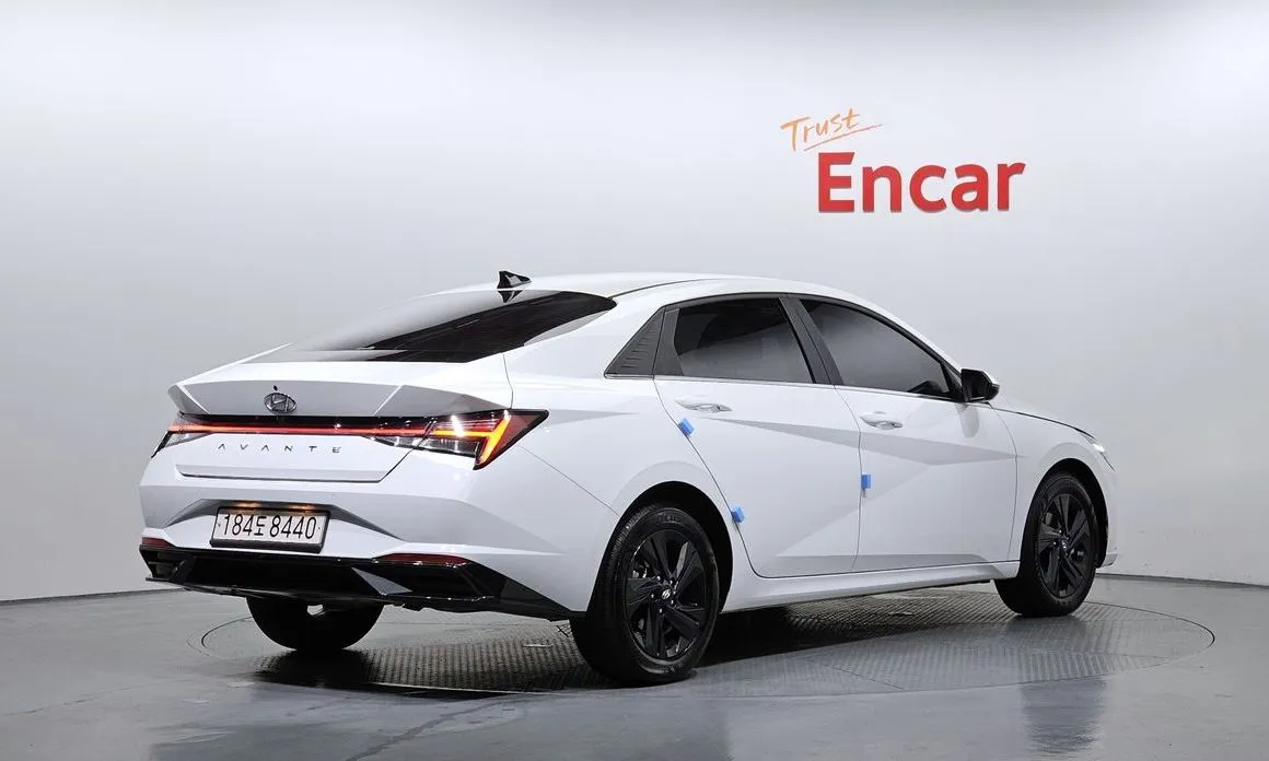 Hyundai AVANTE — фото 2