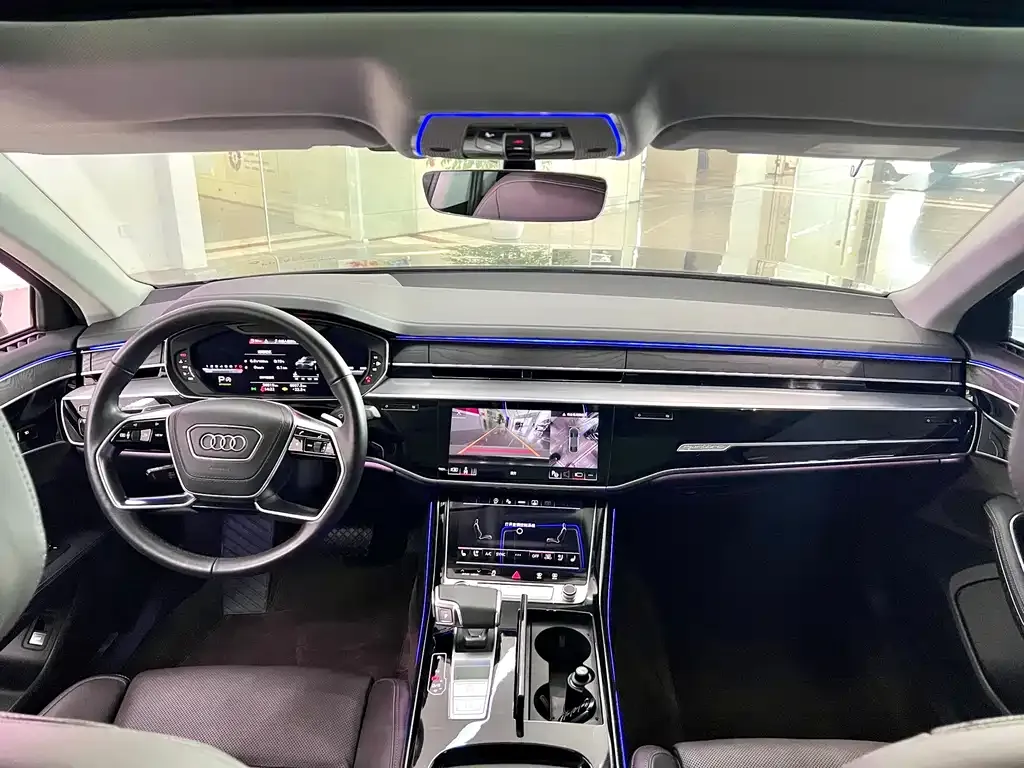 Audi A8 — фото 8