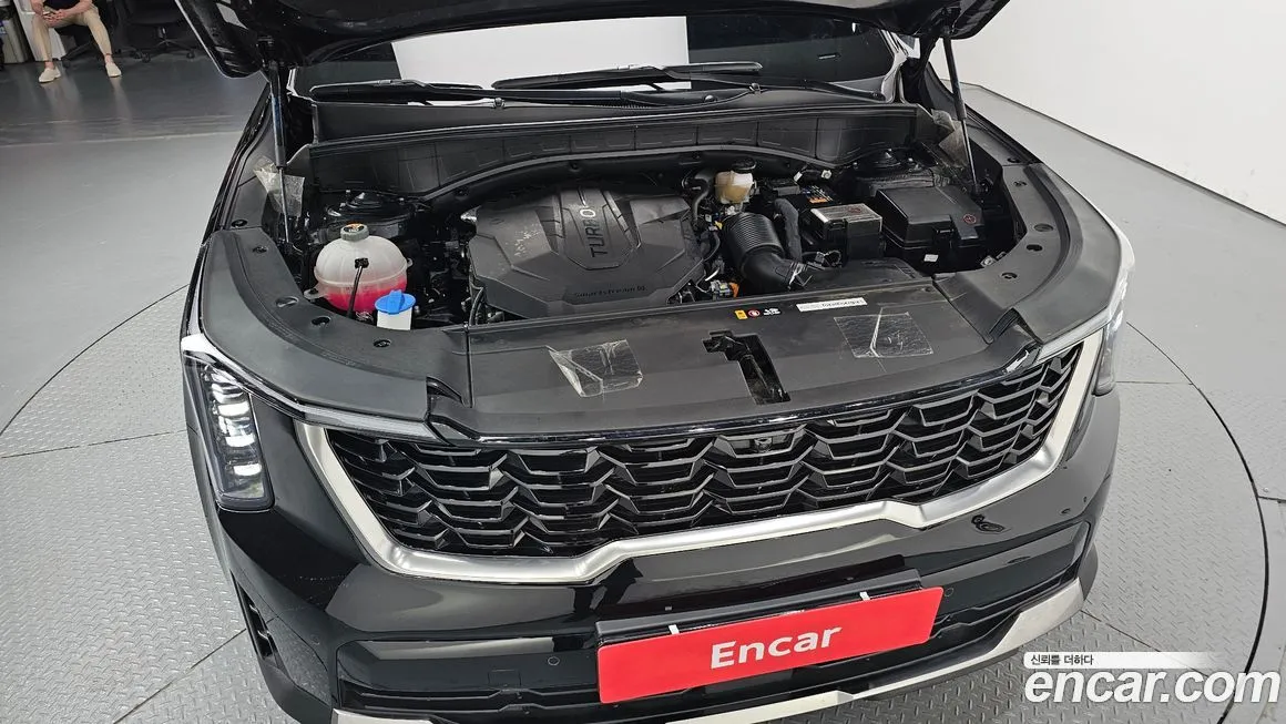 Kia Sorento — фото 8
