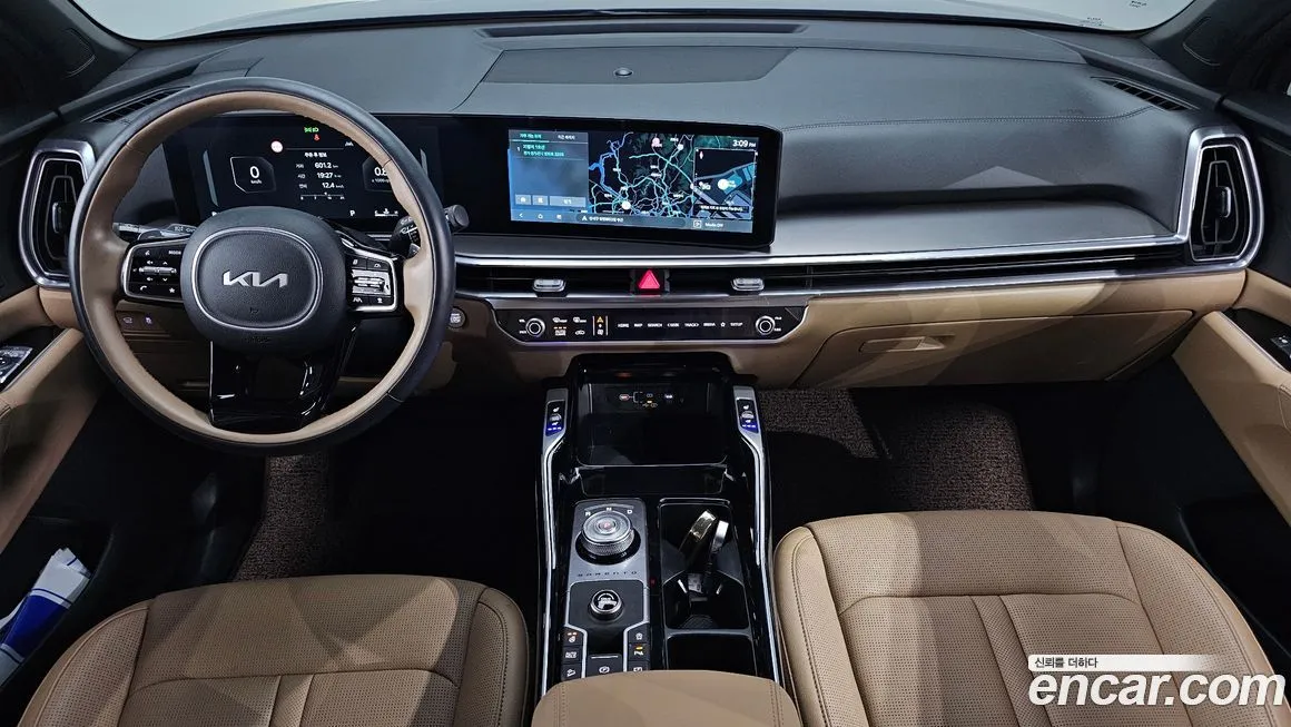 Kia Sorento — фото 6