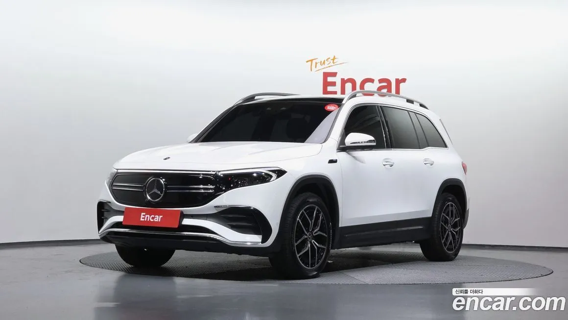 Mercedes-Benz EQB
