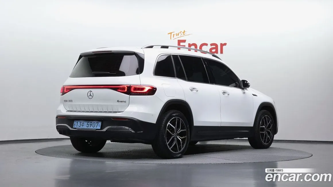 Mercedes-Benz EQB 2022 из KR, фото 3
