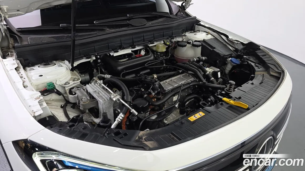 Mercedes-Benz EQB 2022 из KR, фото 9