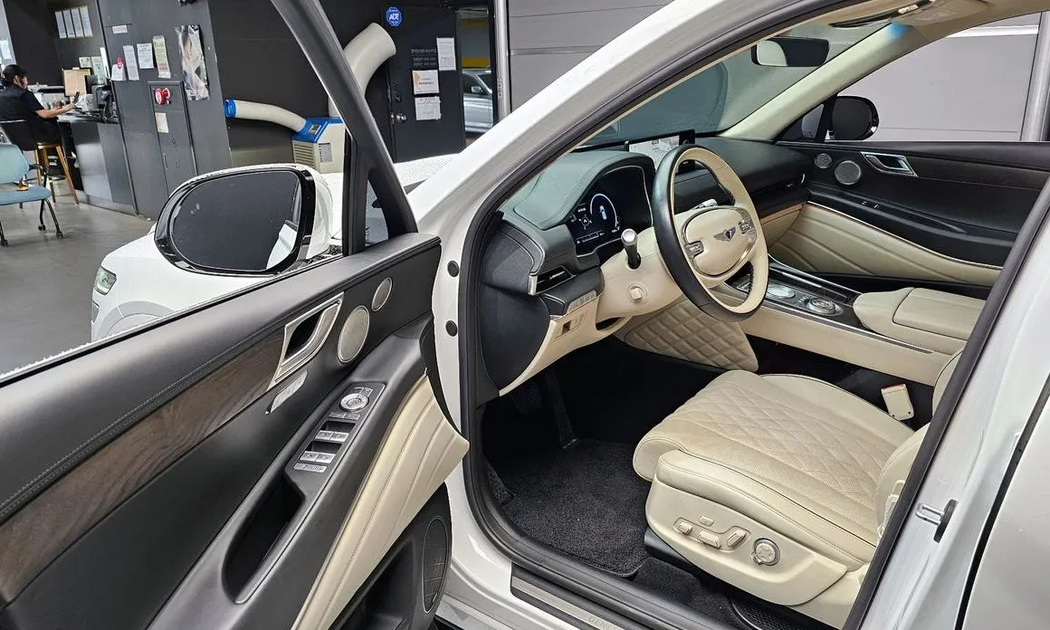 Genesis GV80 — фото 10