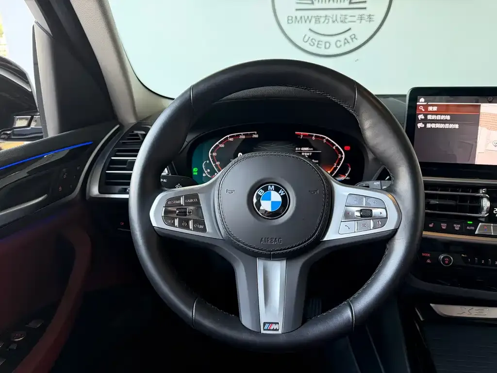 BMW X3 — фото 10