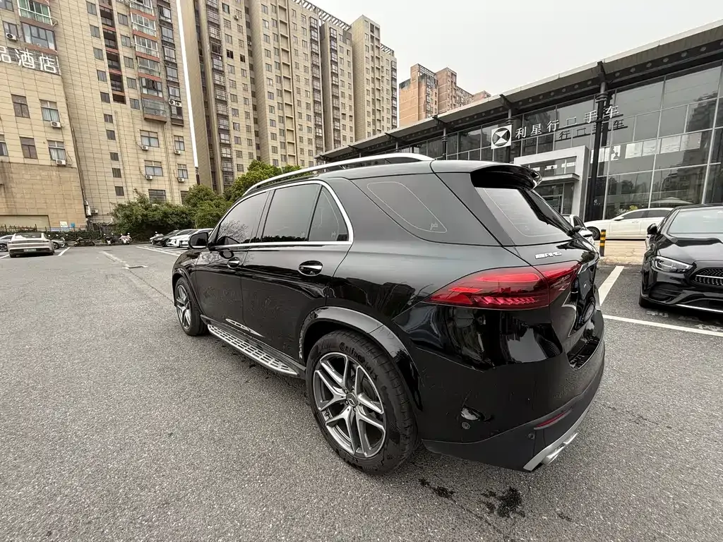 Mercedes-Benz GLE AMG — фото 6