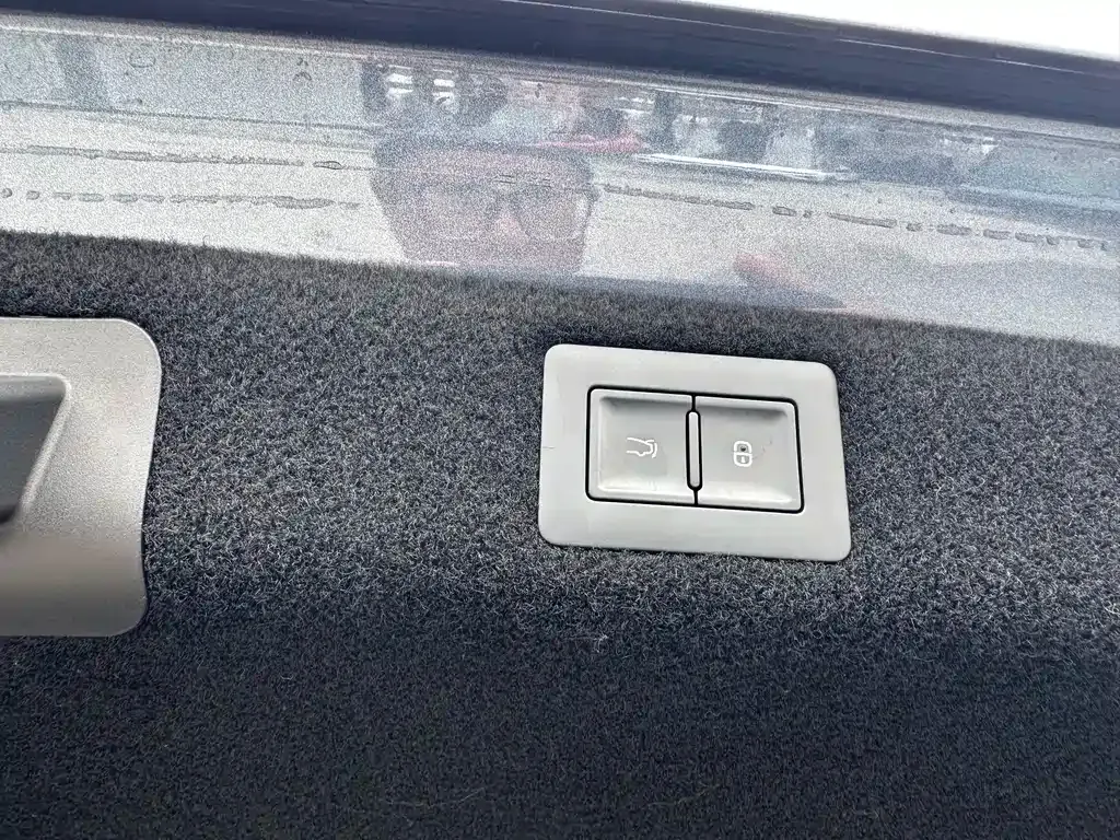 BYD Seal — фото 9