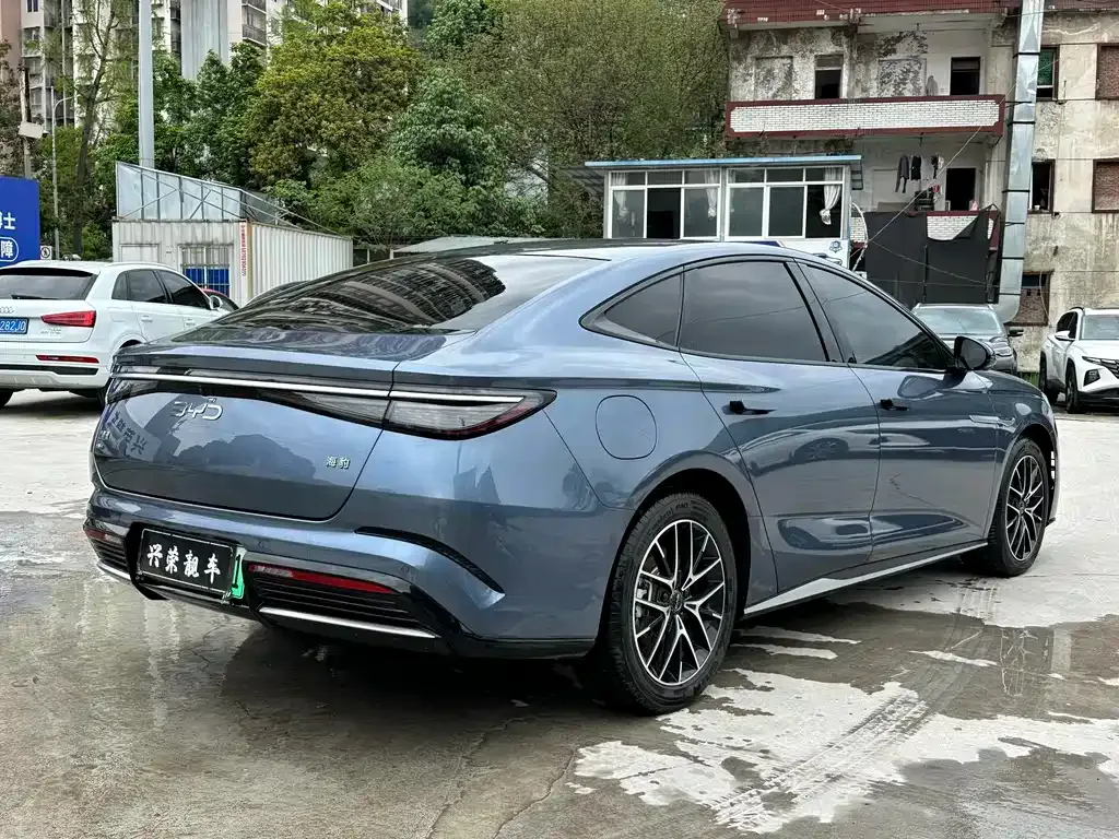 BYD Seal — фото 7