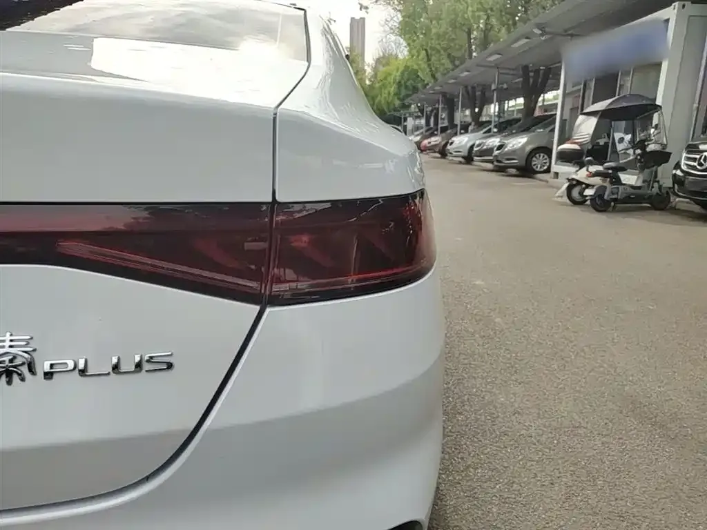 BYD Qin PLUS 2022 из CN, фото 8