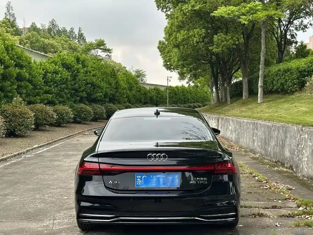 Audi A7L — фото 4