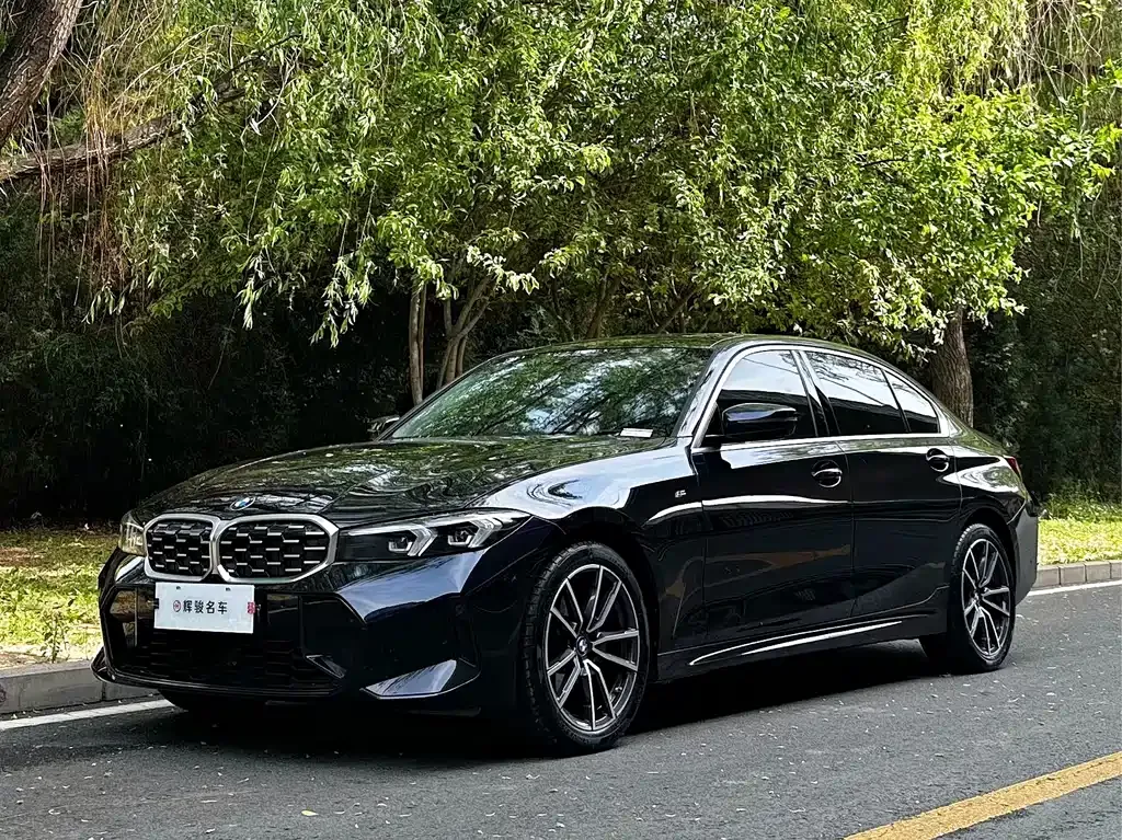 BMW 3 Series — фото 1