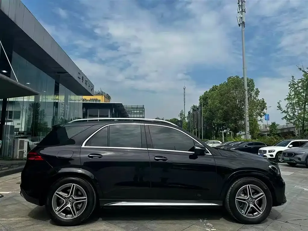 Mercedes-Benz GLE — фото 4