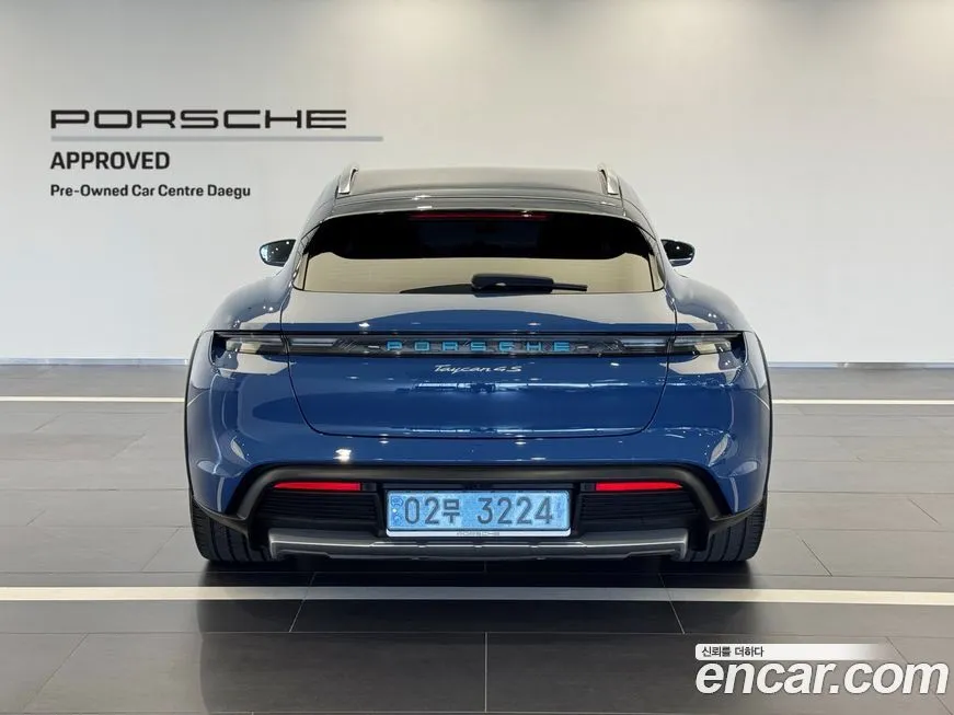 Porsche Taycan 2023 из KR, фото 8