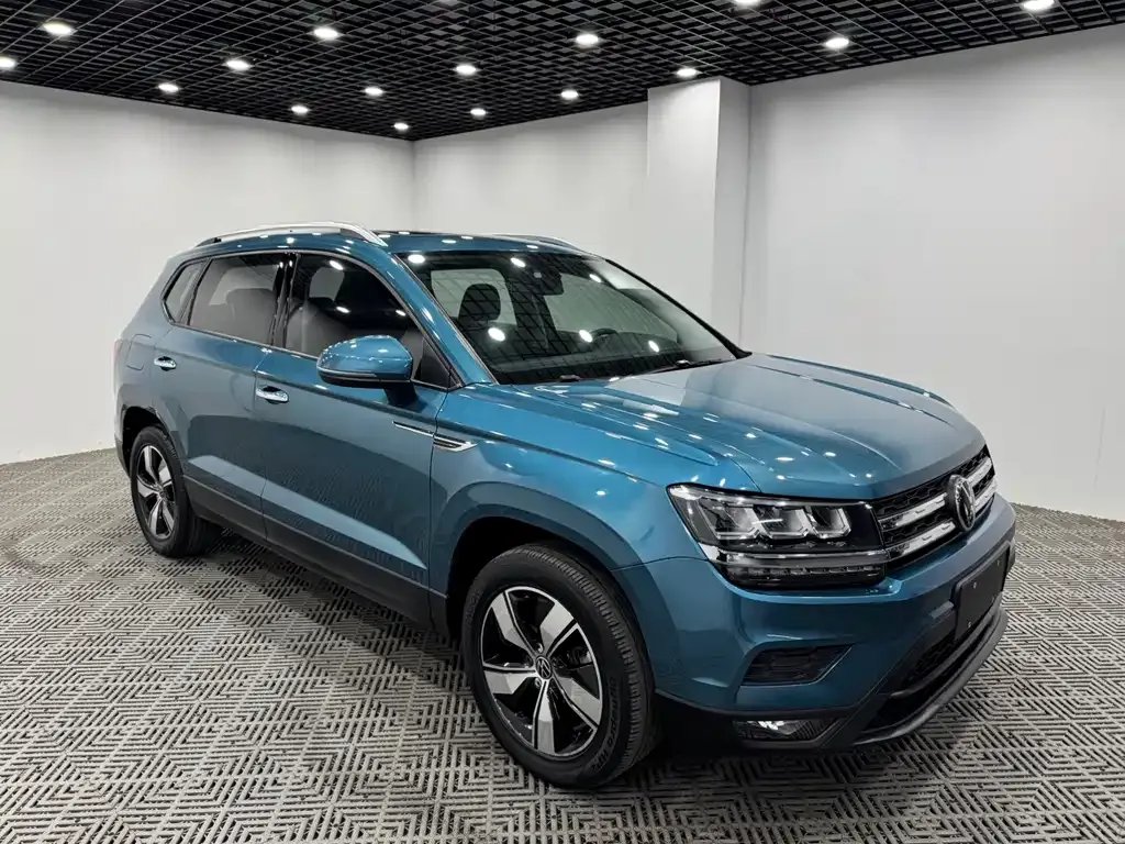 Volkswagen Tharu — фото 1