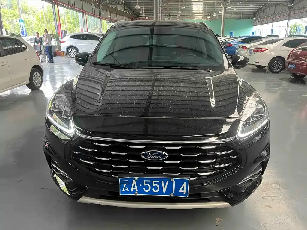 Ford Escape 2023 из CN, фото 3