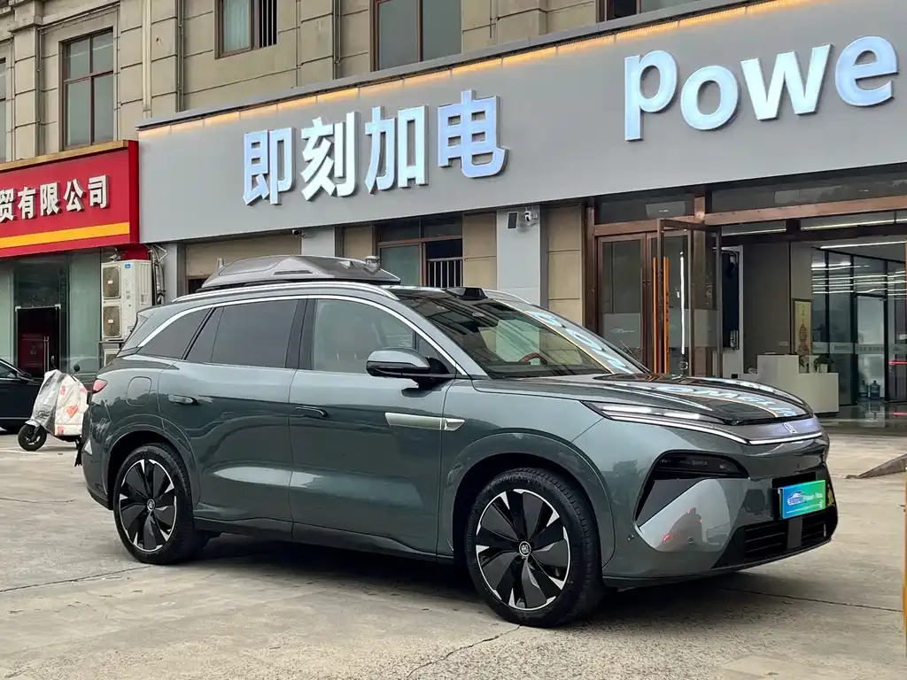 BYD Tang L — фото 3