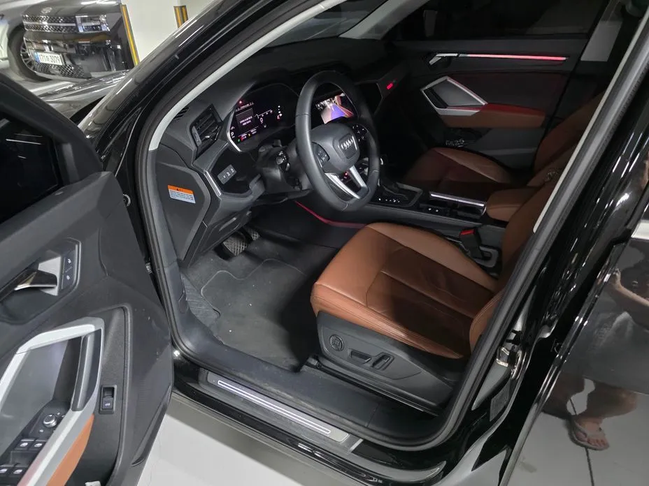 Audi Q3 2023 из KR, фото 8