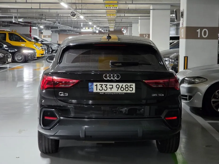 Audi Q3 2023 из KR, фото 3