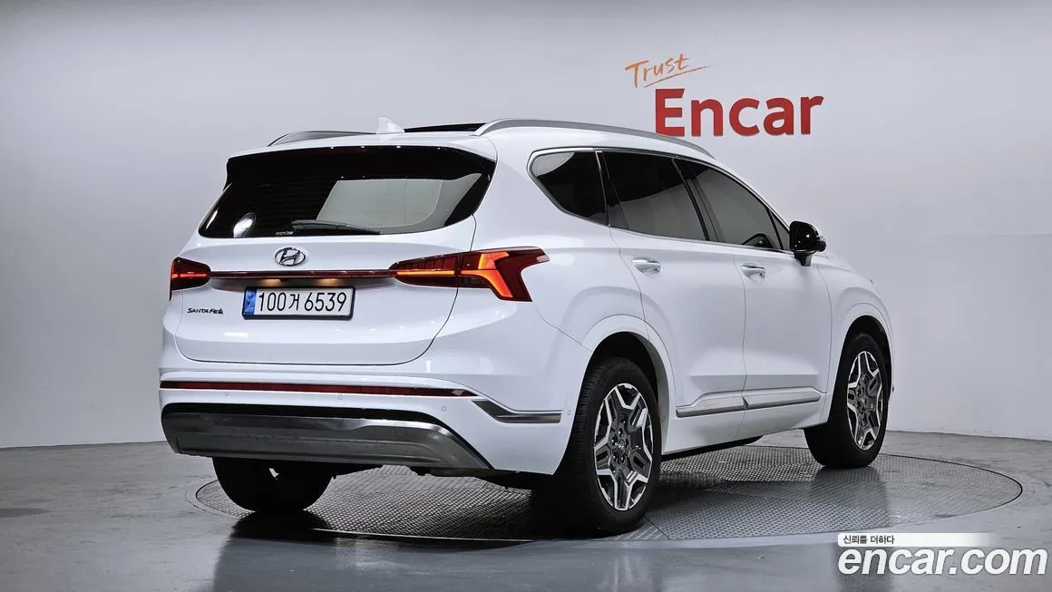 Hyundai Santafe — фото 5