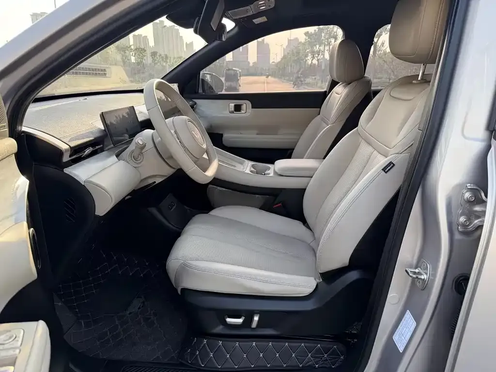 Wuling Xingguang S 2024 из CN, фото 5