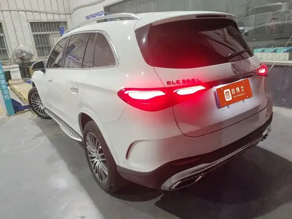 Mercedes-Benz GLC — фото 4
