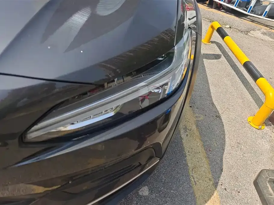 Volvo V90 2023 из CN, фото 8