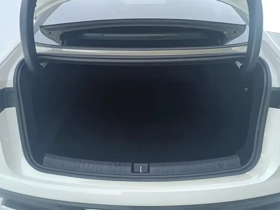 BYD Seal 06 — фото 10
