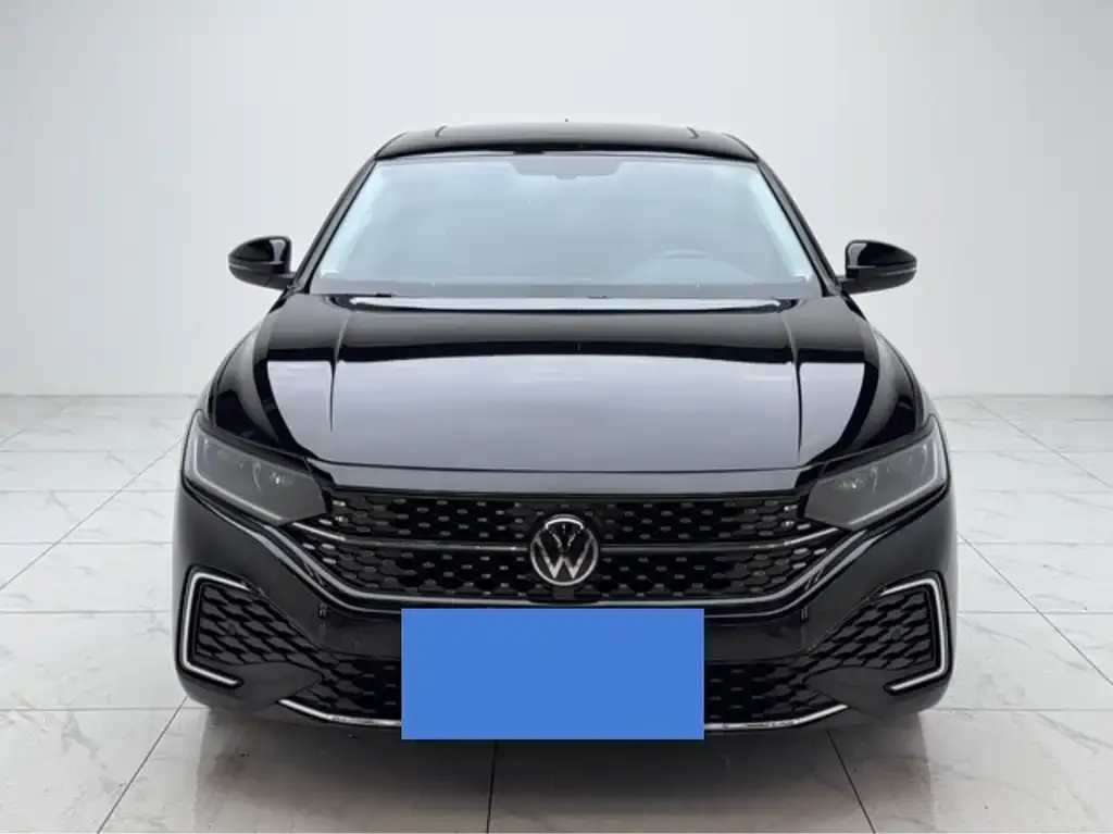 Volkswagen Passat — фото 5