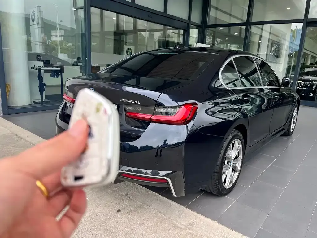 BMW i3 — фото 6