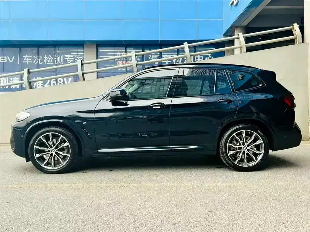 BMW X3 — фото 10