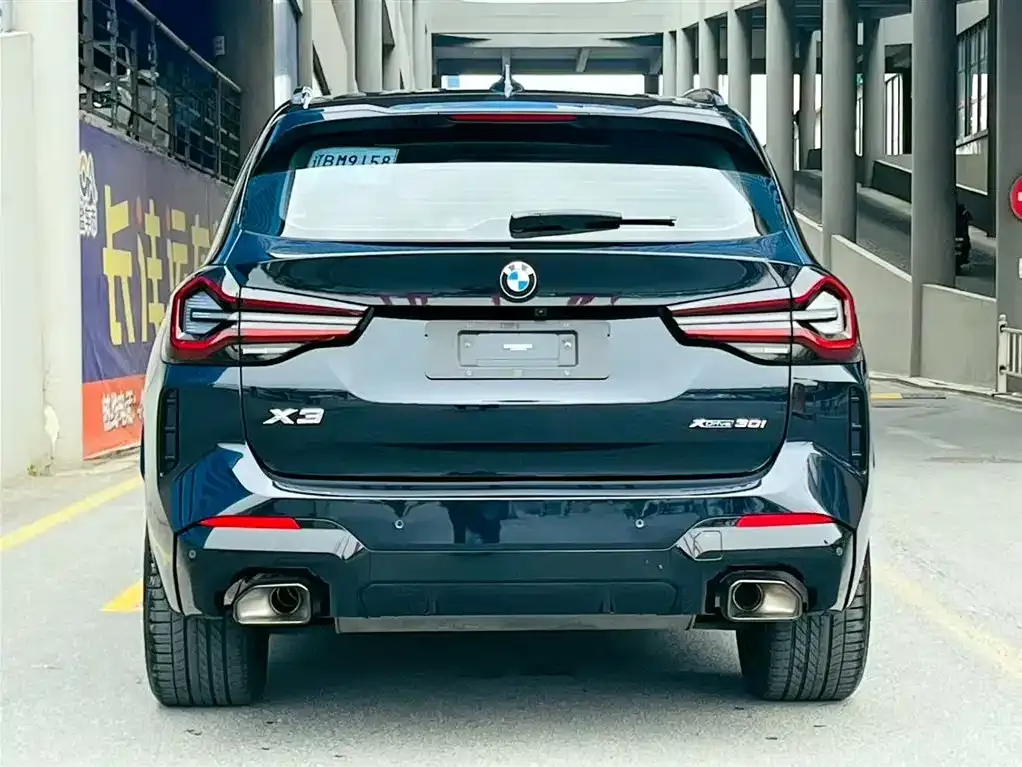 BMW X3 — фото 8