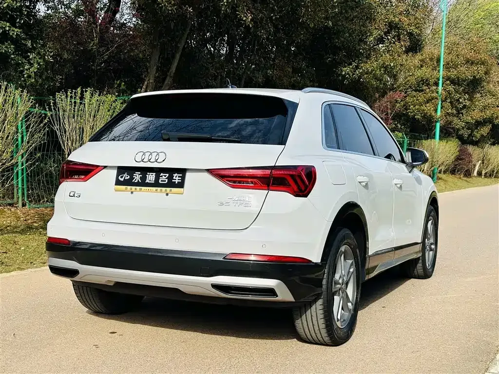 Audi Q3 — фото 5