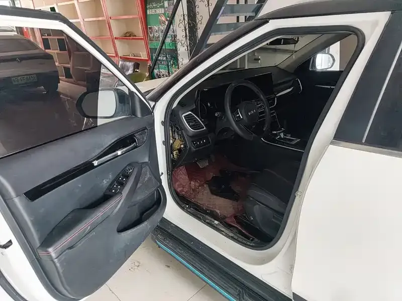 Kia KX3 — фото 6