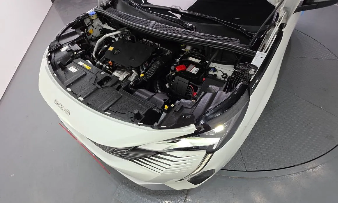 Peugeot 5008 2021 из KR, фото 6