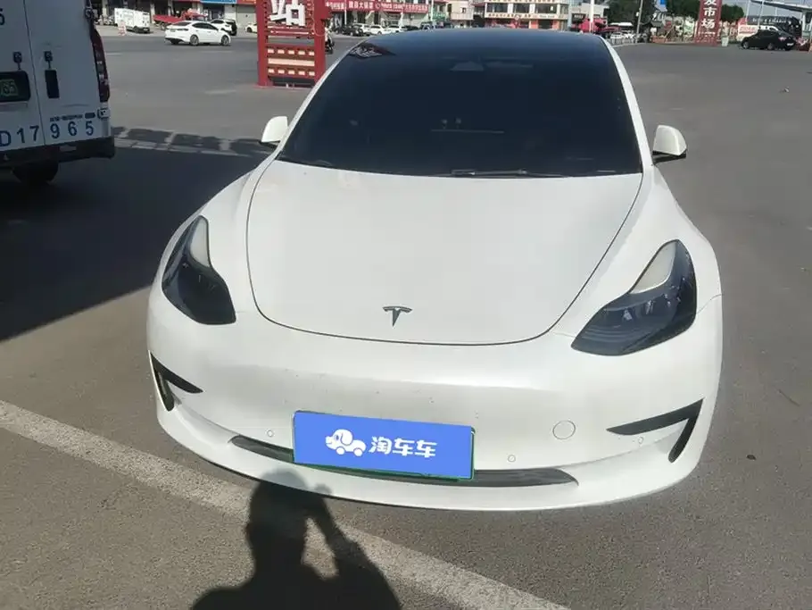 Tesla Model 3 — фото 5