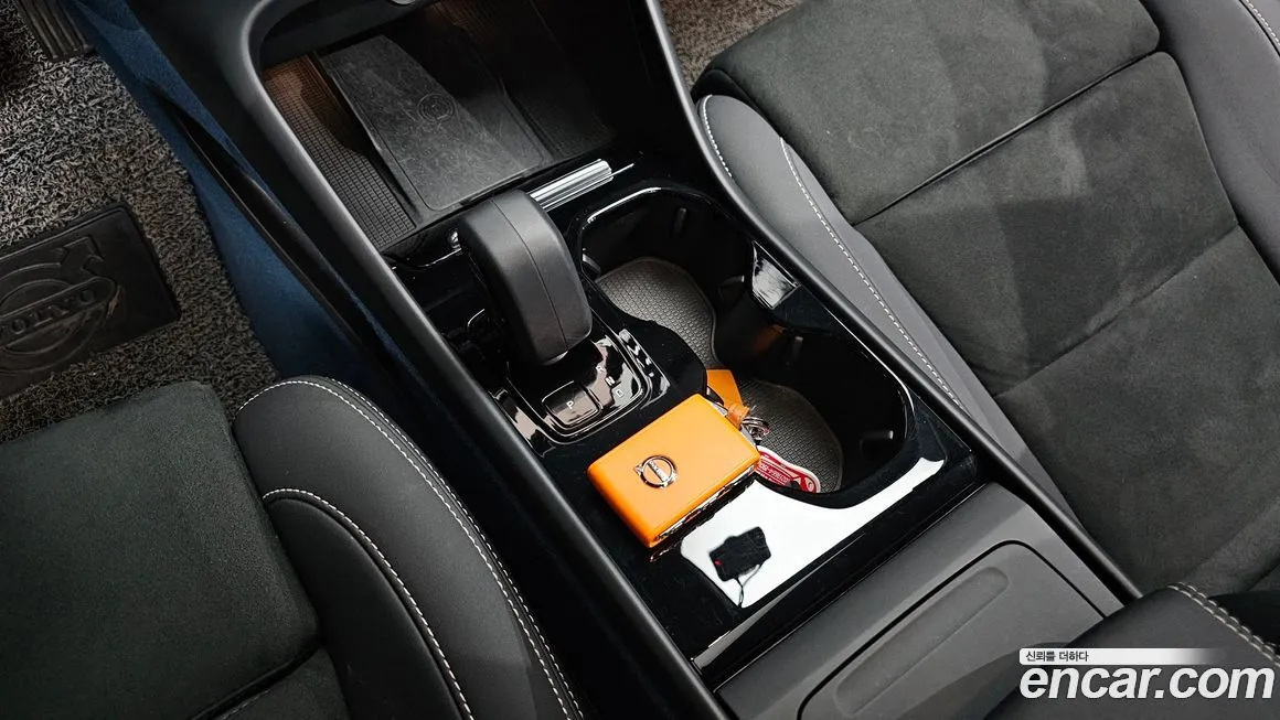 Volvo C40 2022 из KR, фото 10