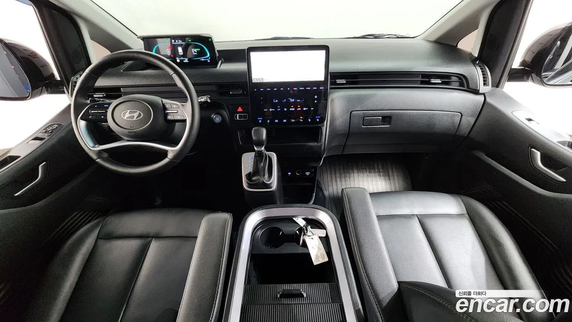Hyundai Staria — фото 10