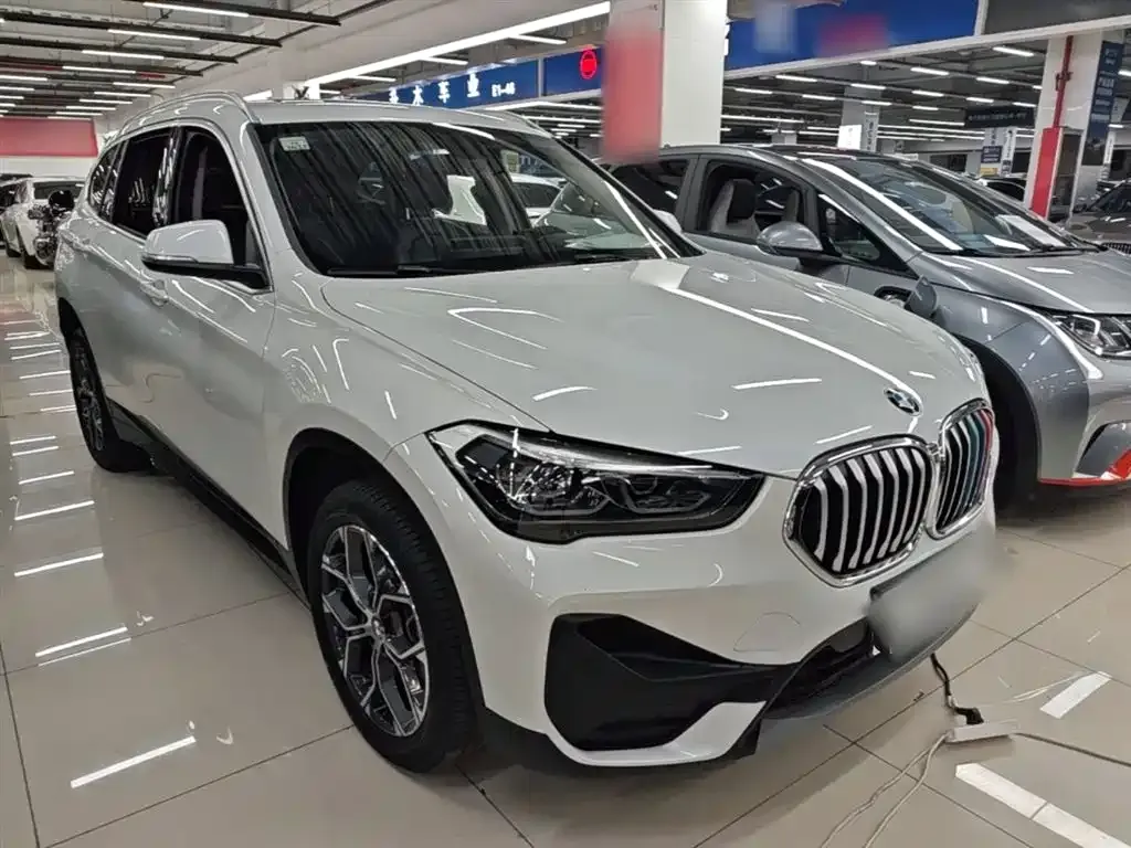 BMW X1 — фото 6