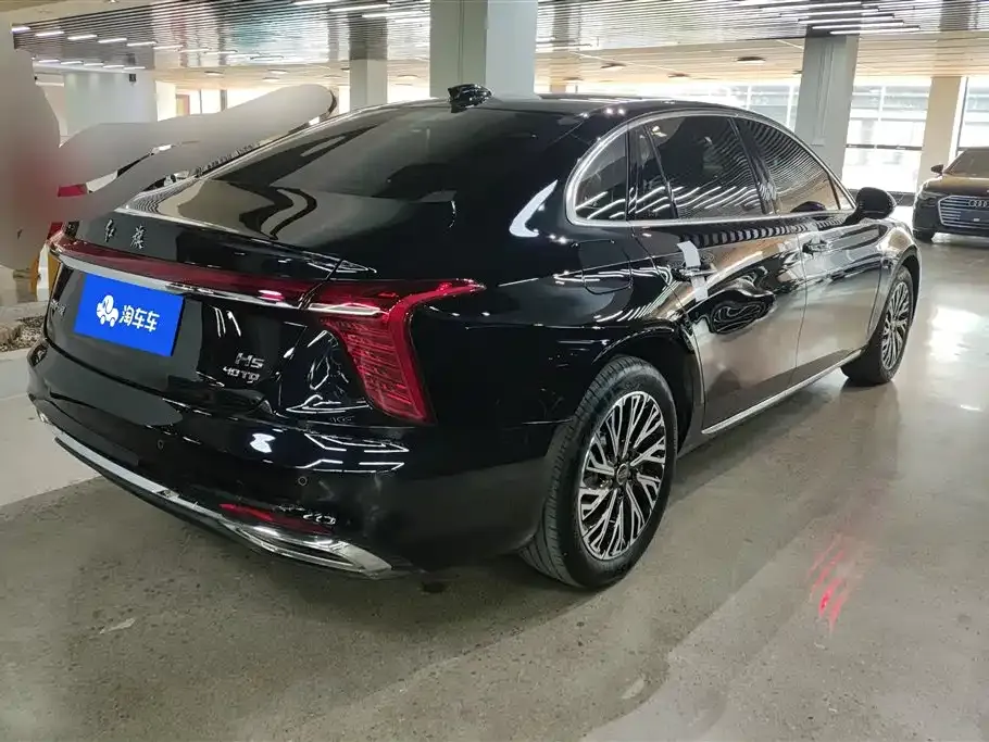 Hongqi H5 — фото 3