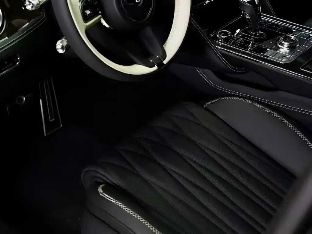 Bentley Flying Spur PHEV 2022 из CN, фото 8